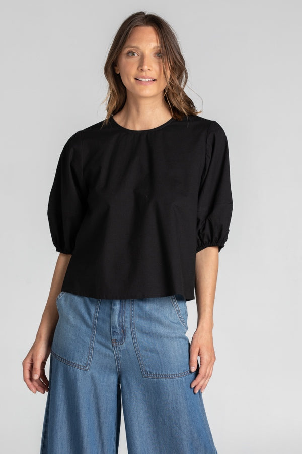 AVA TOP IN BLACK