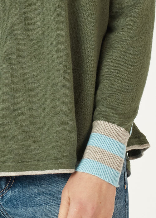 BIRDSEYE TRIM JUMPER IN OLIVE