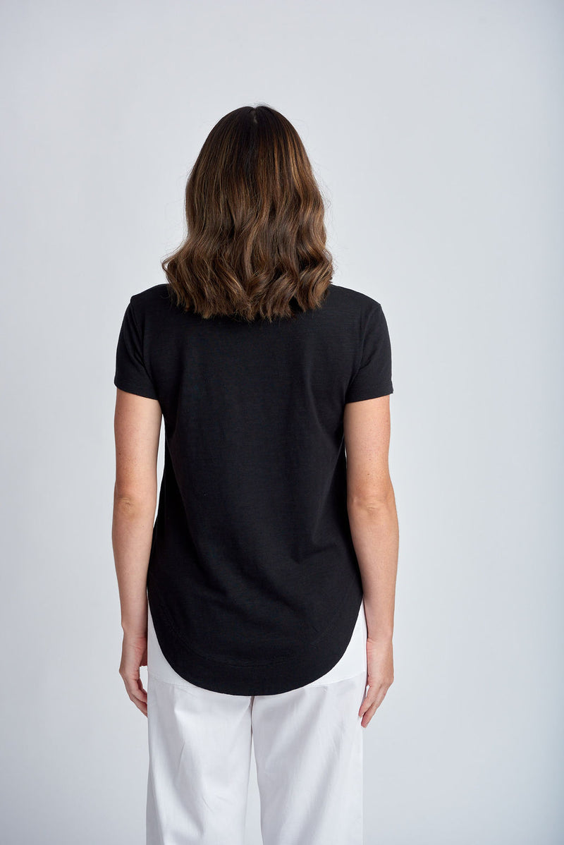 SHAPED HEM TEE - BLACK