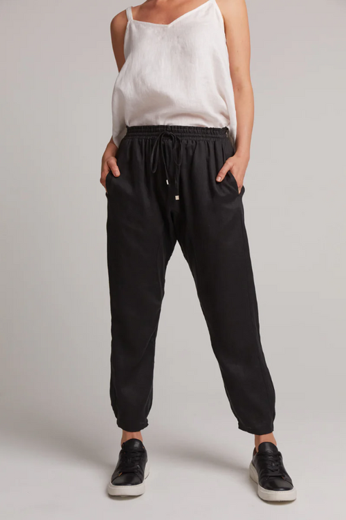 STUDIO RELAXED PANT: BLACK