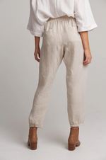 STUDIO RELAXED PANT: TUSK