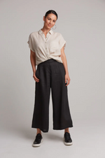 STUDIO CROP PANT: BLACK