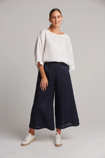 STUDIO CROP PANT: NAVY