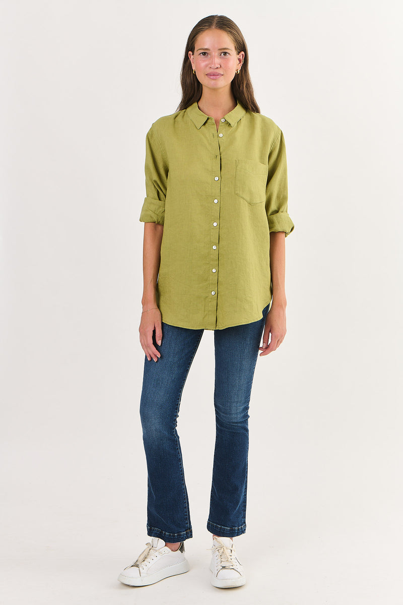 LINEN BOYFRIEND SHIRT IN OLIVE