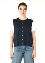 ESSENTIAL BUTTON VEST IN DENIM