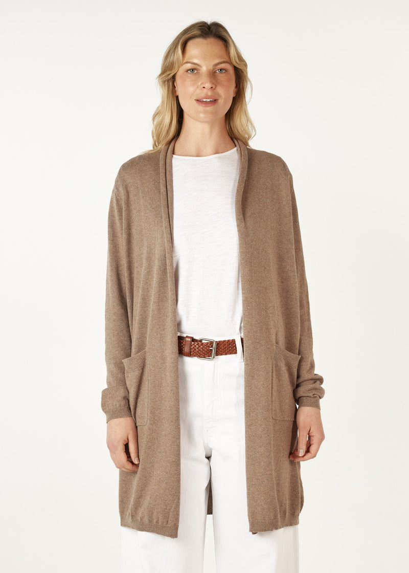 ESSENTIAL LONGLINE CARDI IN BARK