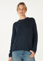 ESSENTIAL ROUND NECK IN DENIM