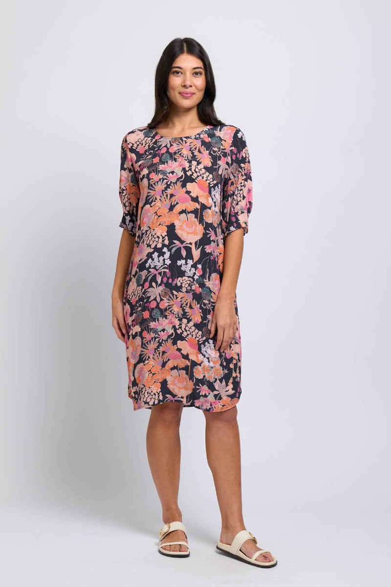 SEASONED PRO DRESS: WILD FLOWER