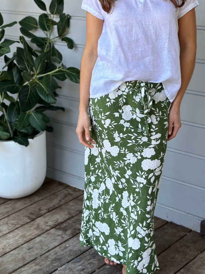 ANTHEA LINEN SKIRT: BIG FLOWER MOSS