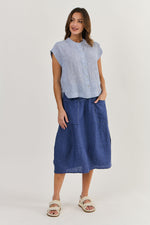 BUTTON DOWN SLEEVELESS TOP IN DELTA GAUZE