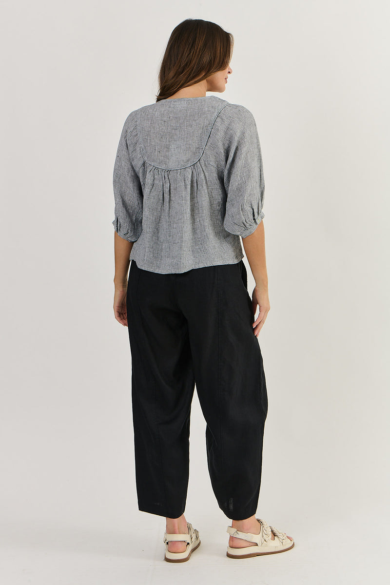 LINEN SMOCK TOP IN BLACK GAUZE