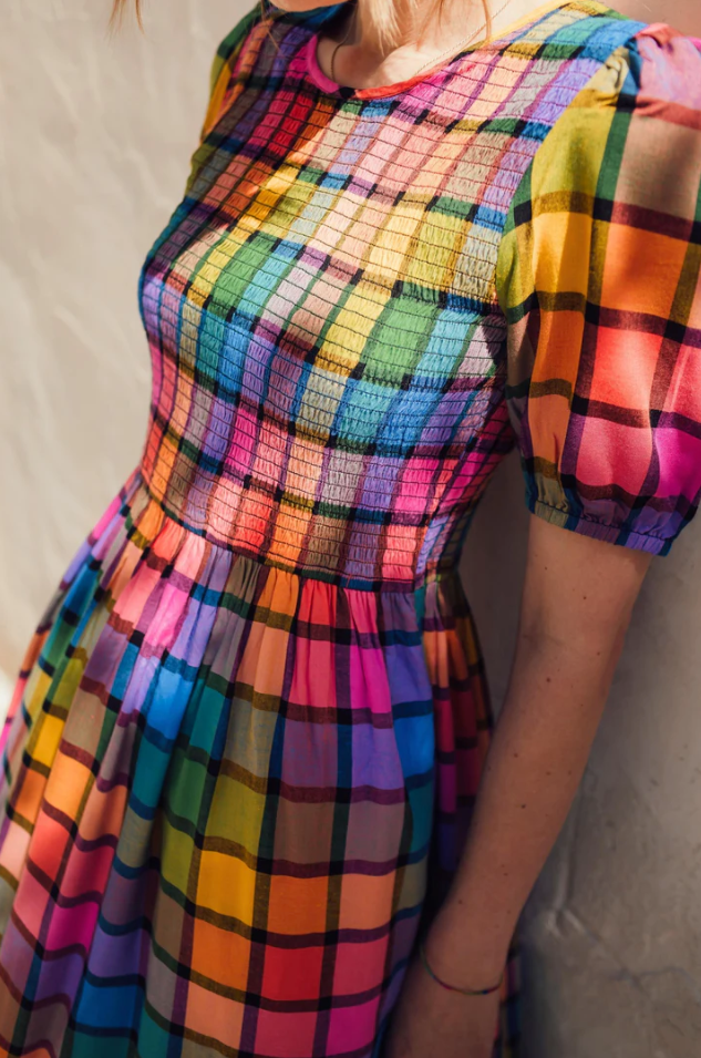 YOLANDA MIDI SHIRRED DRESS IN MULTI, SUMMER RAINBOW CHECK