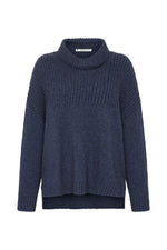 ZAGA OVERSIZED KNIT IN SOFT BLUE