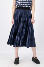 CHAMPAGNE PLEAT SKIRT - NAVY